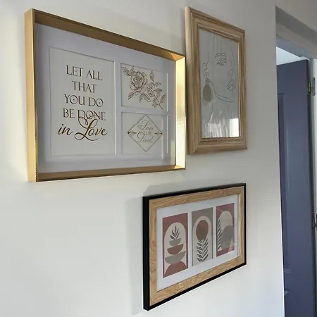 Ocean View By Charmes C Apartament